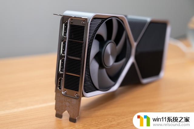 DLSS 3与AI让体验成倍提升：英伟达GeForce RTX 4070显卡首发评测