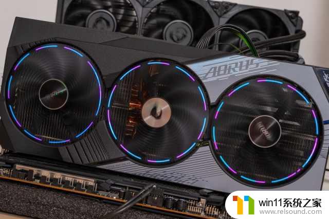 技嘉GeForce RTX 4070 MASTER显卡评测：中端显卡的新巅峰