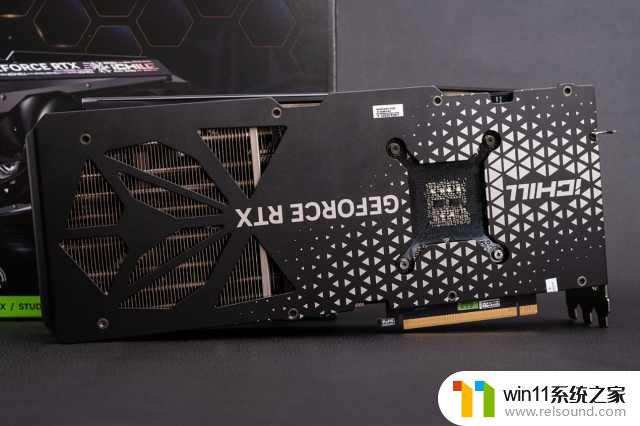 GeForce RTX 4080 16GB冰龙超级版显卡跑分首发评测：觉醒的冰霜巨龙狂飙超频！