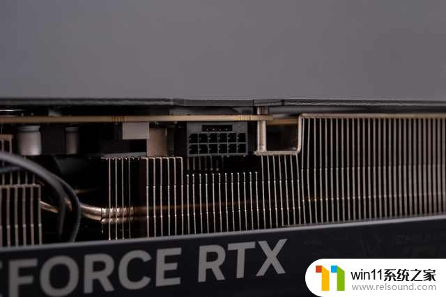 GeForce RTX 4080 16GB冰龙超级版显卡跑分首发评测：觉醒的冰霜巨龙狂飙超频！