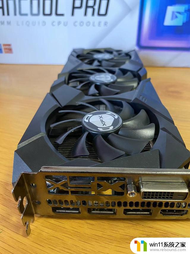 拆解300元8G矿渣RX590显卡，揭秘静音高性能游戏不卡的秘密