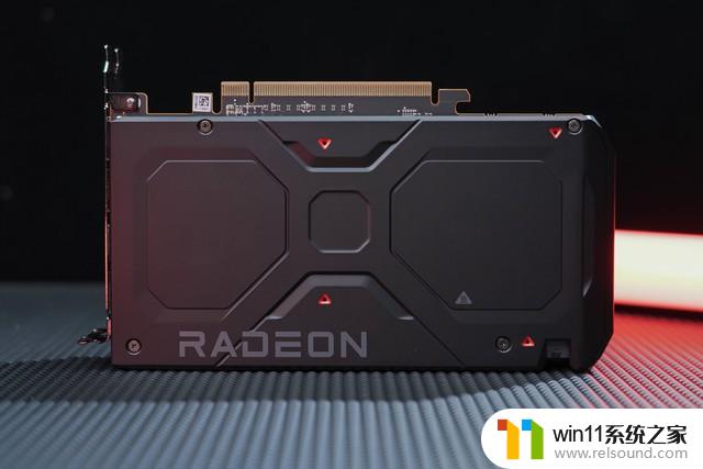 AMD RX 7600显卡首测 入门卡战争打响：性价比之争再升级！