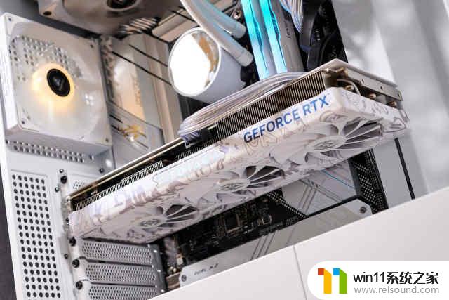 索泰RTX 4060 Ti X-GAMING OC欧泊白显卡评测：中间市场新贵的亮眼表现