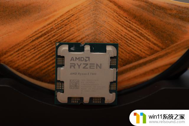 AMD Ryzen 5 7600与Intel Core i5-13490F：谁是终极游戏处理器的霸主？