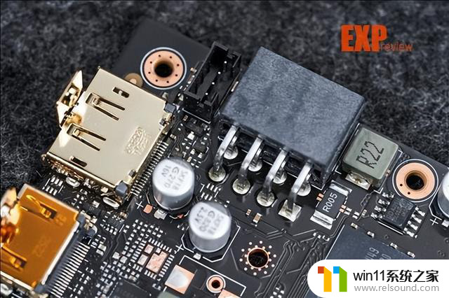 技嘉RTX 5050 GAMING OC显卡评测：外观细致丰富，内在冷静高效