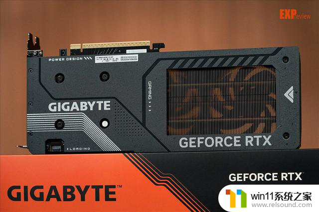 技嘉RTX 5050 GAMING OC显卡评测：外观细致丰富，内在冷静高效