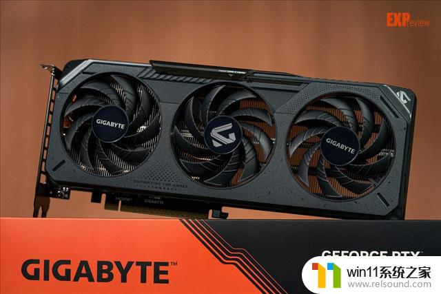 技嘉RTX 5050 GAMING OC显卡评测：外观细致丰富，内在冷静高效