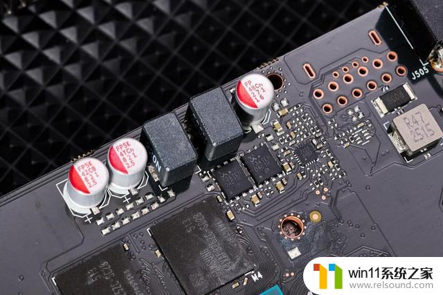 GeForce RTX 5060 TWIN X2曜夜8GB显卡评测：小巧身材，强大性能