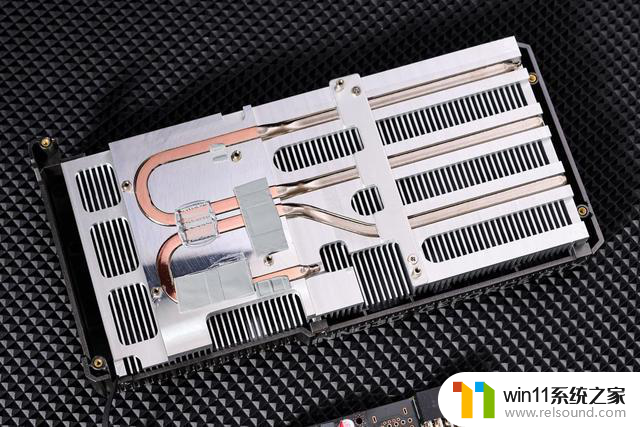 GeForce RTX 5060 TWIN X2曜夜8GB显卡评测：小巧身材，强大性能