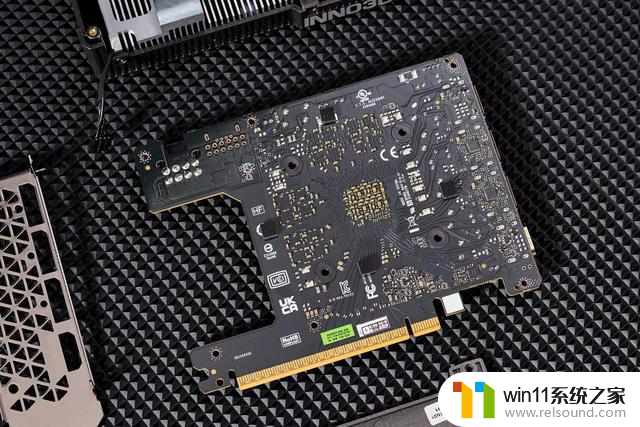 GeForce RTX 5060 TWIN X2曜夜8GB显卡评测：小巧身材，强大性能